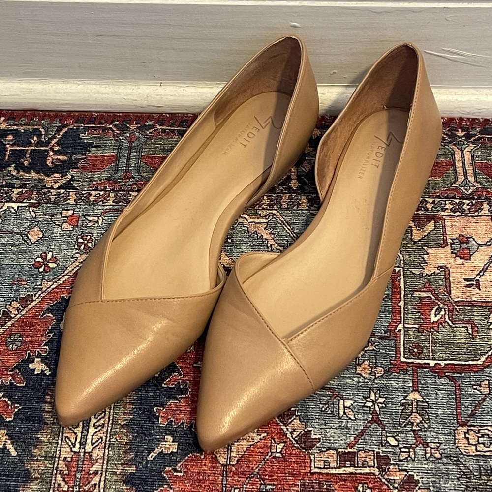 Nude Women’s Flats